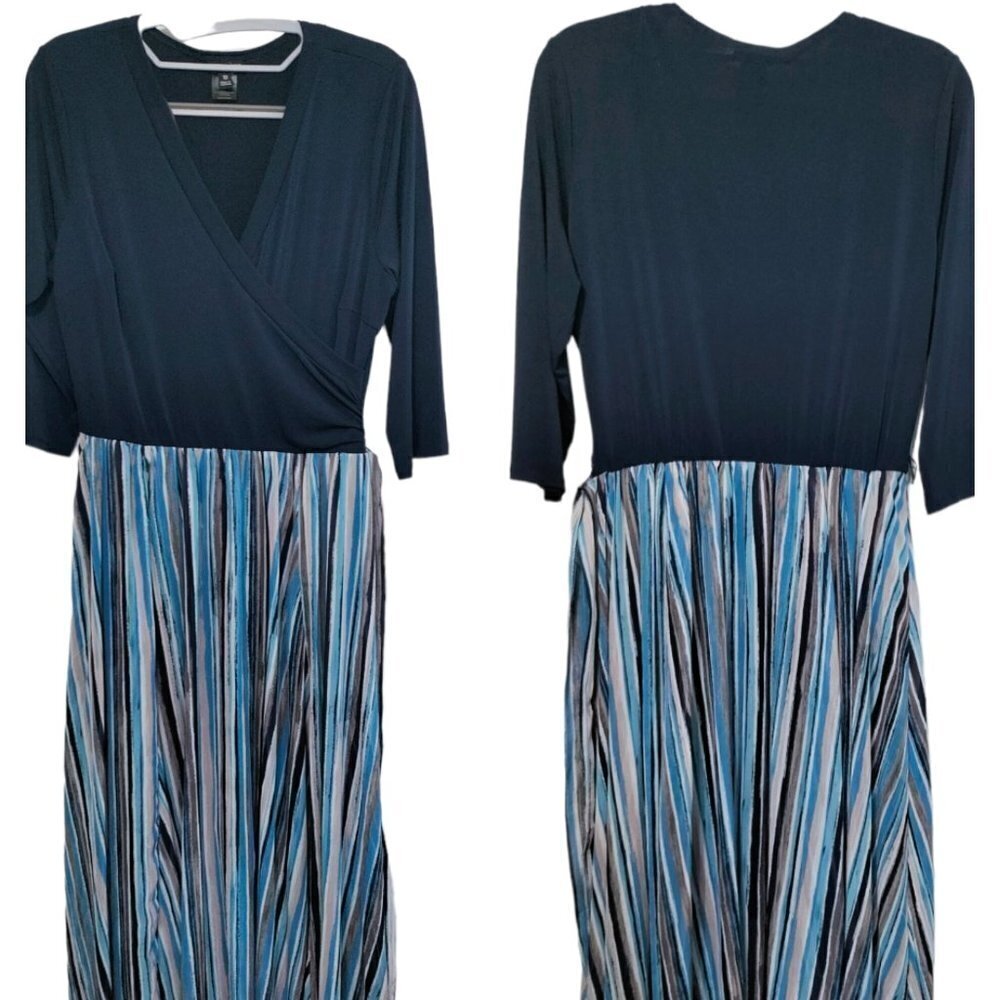 (637)Kate and Lily Long Maxi Dress Knit Navy Top,  Blue Striped Skirt Size 10